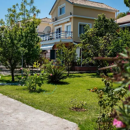 Διαμέρισμα Palmyra Beachfront Νυδρί